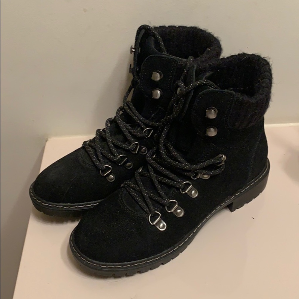 Black Boots